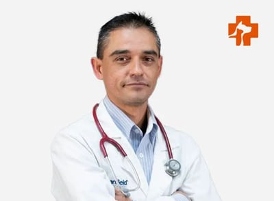 MVZ Esp. MCPG Ricardo Palacios Aguiar